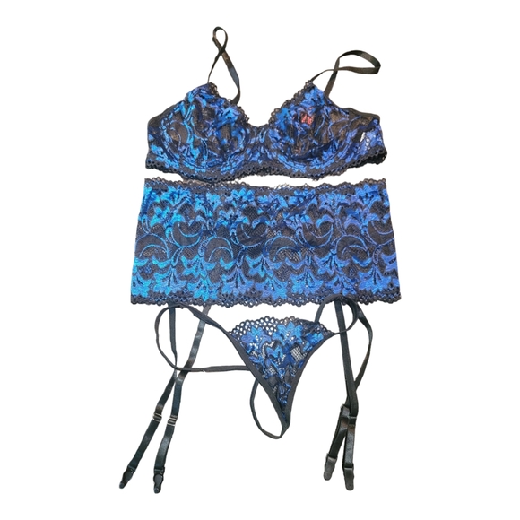 Avidlove Blue and Black 3-Piece Bra, Garter, and G-String Sexy Lace Lingerie, L - Picture 2 of 15